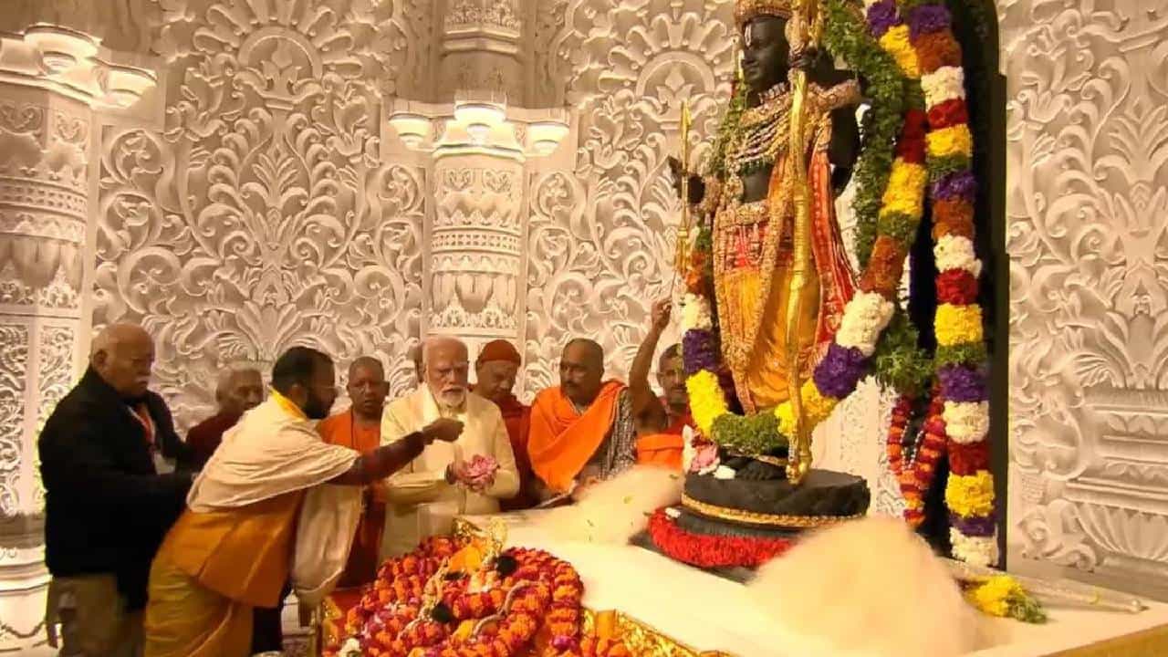 ಪ್ರಧಾನಿ ಮೋದಿ ರಾಮ ಮಂದಿರ ಪ್ರಾಣಪ್ರತಿಷ್ಠೆ ಮಾಡುತ್ತಿದ್ದರೆ, ವಿರೋಧ ಪಕ್ಷಗಳ ನಾಯಕರು ಎಲ್ಲಿದ್ರು? ಪ್ರಧಾನಿ ಮೋದಿ ರಾಮ ಮಂದಿರ ಪ್ರಾಣಪ್ರತಿಷ್ಠೆ ಮಾಡುತ್ತಿದ್ದರೆ, ವಿರೋಧ ಪಕ್ಷಗಳ ನಾಯಕರು ಎಲ್ಲಿದ್ರು?