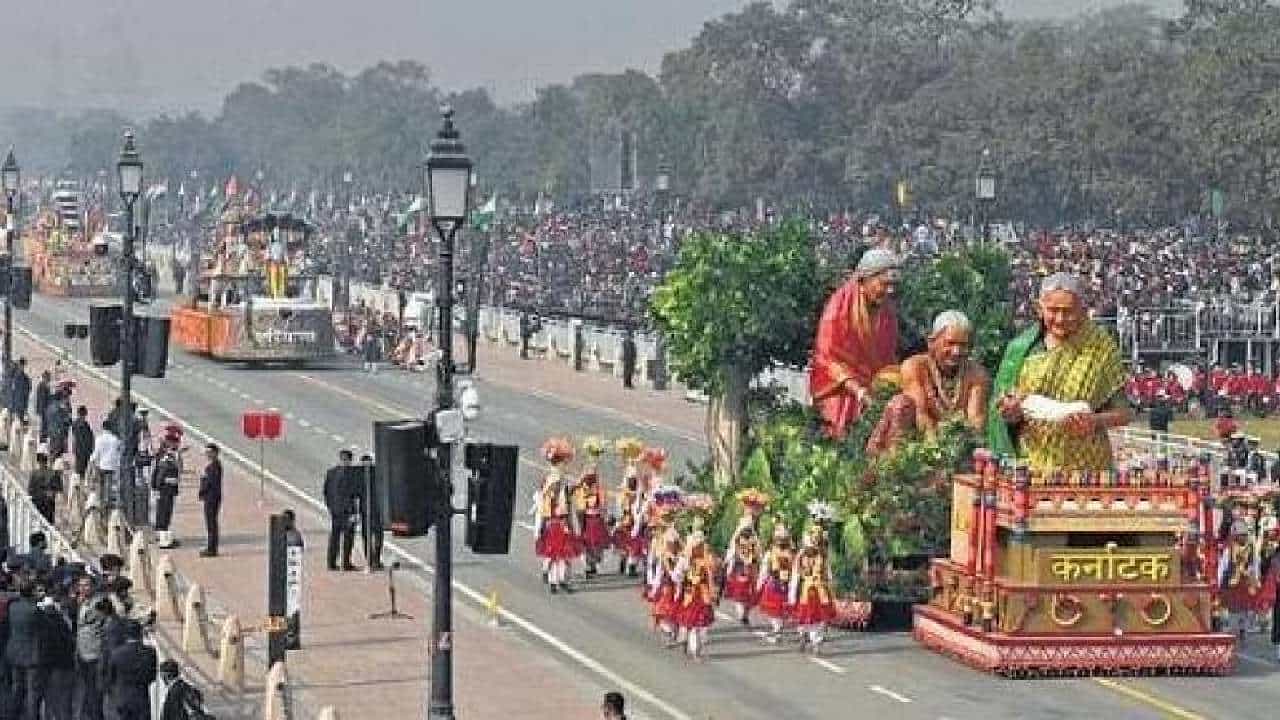 ಗಣರಾಜ್ಯೋತ್ಸವ 2024 ಪರೇಡ್: ಕರ್ನಾಟಕದ ಟ್ಯಾಬ್ಲೋ ತಿರಸ್ಕರಿಸಿದ ಕೇಂದ್ರ ಗಣರಾಜ್ಯೋತ್ಸವ 2024 ಪರೇಡ್: ಕರ್ನಾಟಕದ ಟ್ಯಾಬ್ಲೋ ತಿರಸ್ಕರಿಸಿದ ಕೇಂದ್ರ