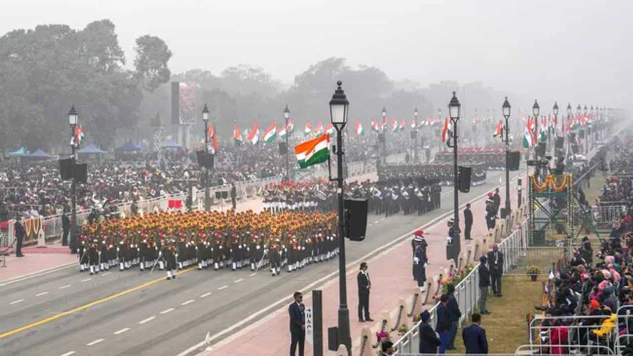 Republic Day 2024 Parade Highlights: ದೆಹಲಿಯಲ್ಲಿ 75ನೇ ಗಣರಾಜ್ಯೋತ್ಸವದ ಸಂಭ್ರಮ, ಕರ್ತವ್ಯ ಪಥದಲ್ಲಿ ನಾರಿ ಶಕ್ತಿ ಪ್ರದರ್ಶನ Republic Day 2024 Parade Highlights: ದೆಹಲಿಯಲ್ಲಿ 75ನೇ ಗಣರಾಜ್ಯೋತ್ಸವದ ಸಂಭ್ರಮ, ಕರ್ತವ್ಯ ಪಥದಲ್ಲಿ ನಾರಿ ಶಕ್ತಿ ಪ್ರದರ್ಶನ