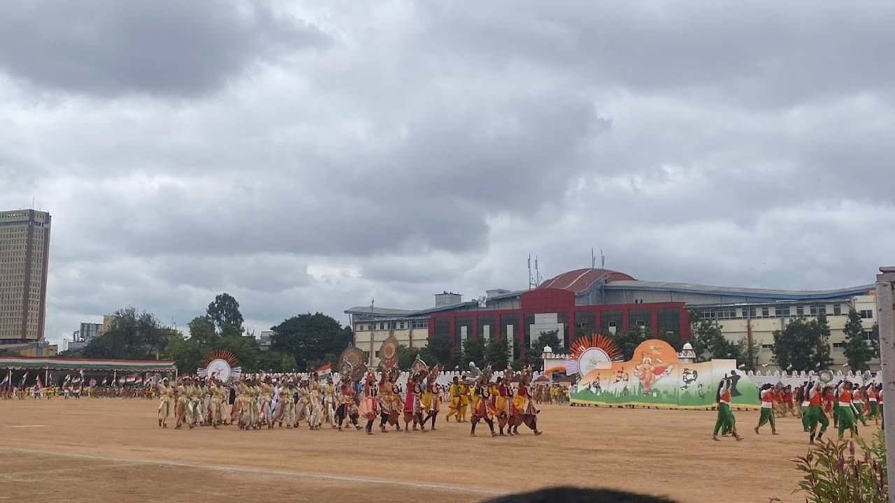 Republic Day Celebration: ಬೆಂಗಳೂರಿನ ಮಾಣಿಕ್ ಷಾ ​ಮೈದಾನದಲ್ಲಿ ಸಕಲ ಸಿದ್ಧತೆ, ಪರೇಡ್​ನಲ್ಲಿ 38 ತುಕಡಿಗಳು ಭಾಗಿ