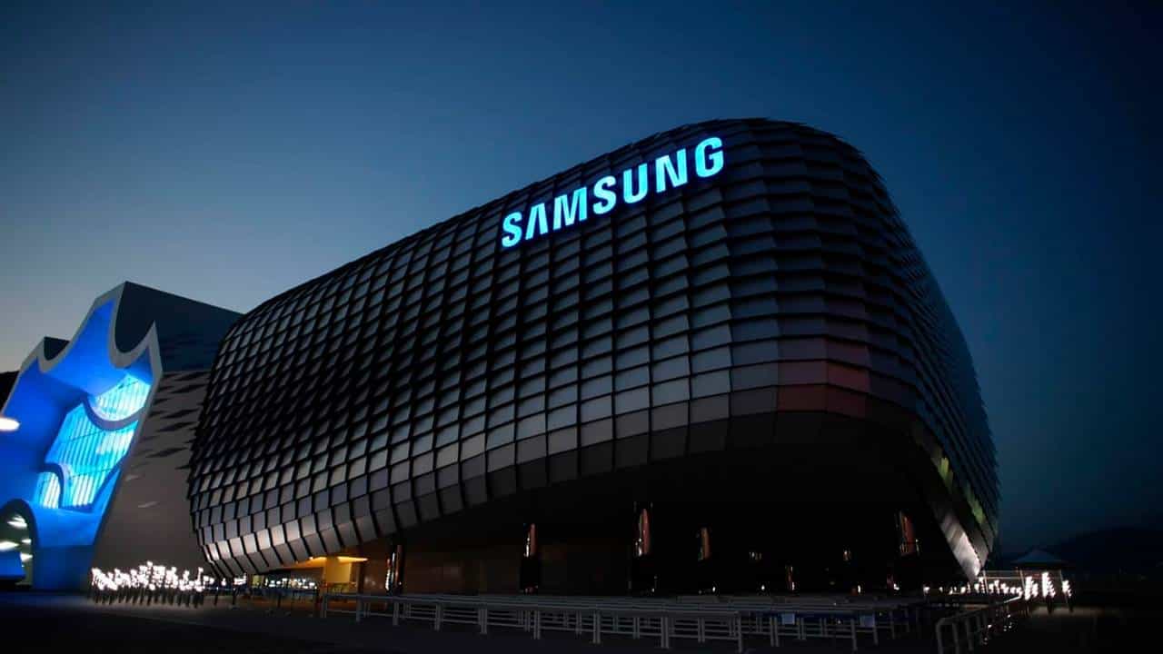 Samsung: ಮೊಬೈಲ್ ಆಯ್ತು, ಸ್ಯಾಮ್ಸಂಗ್ ಲ್ಯಾಪ್ಟಾಪ್ ಕೂಡ ಭಾರತದಲ್ಲಿ ತಯಾರಿಕೆ; ಮೇಡ್ ಇನ್ ಇಂಡಿಯಾಗೆ ಬದ್ಧವಾದ ಕೊರಿಯನ್ ದೈತ್ಯ Samsung: ಮೊಬೈಲ್ ಆಯ್ತು, ಸ್ಯಾಮ್ಸಂಗ್ ಲ್ಯಾಪ್ಟಾಪ್ ಕೂಡ ಭಾರತದಲ್ಲಿ ತಯಾರಿಕೆ; ಮೇಡ್ ಇನ್ ಇಂಡಿಯಾಗೆ ಬದ್ಧವಾದ ಕೊರಿಯನ್ ದೈತ್ಯ