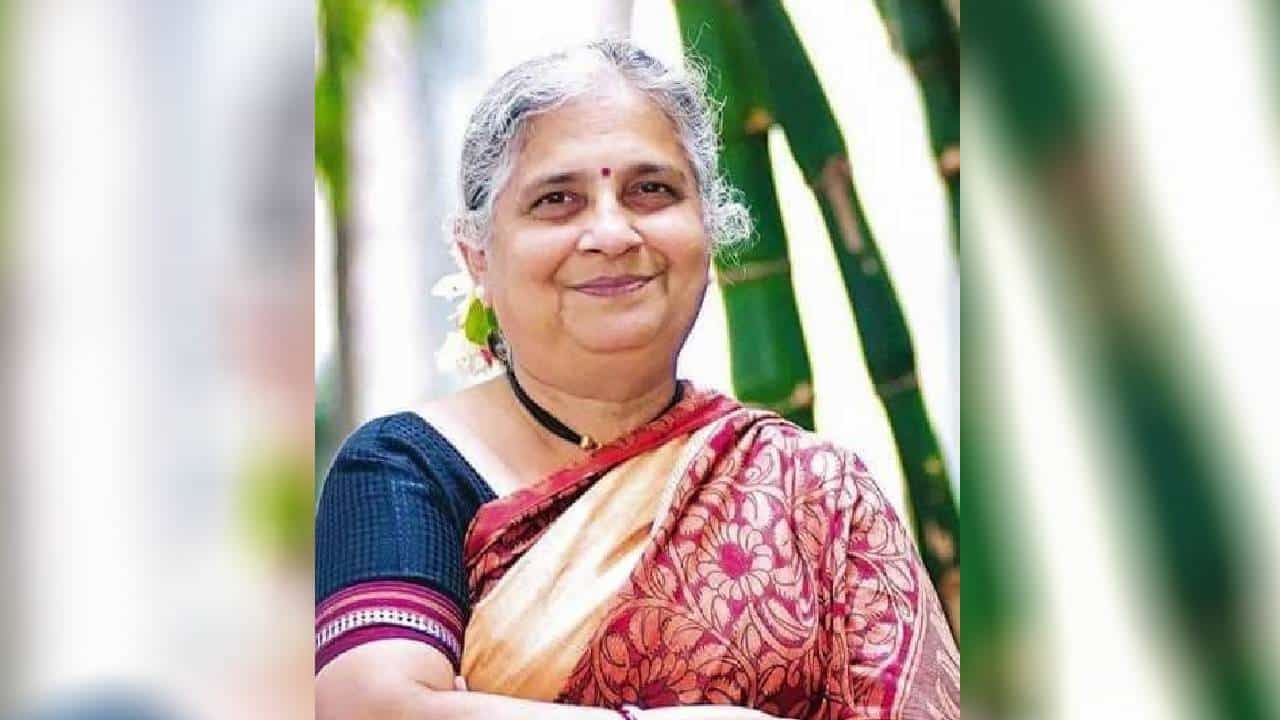 ಬ್ರ್ಯಾಂಡ್ ಬೆಂಗಳೂರು ಅಂದ್ರೆ ಕನ್ನಡ; ಇಂಗ್ಲೀಷ್ ಮಾತನಾಡಬೇಕು ಅಂತಾ ಕನ್ನಡ ಬಿಡಬೇಡಿ -ಸುಧಾಮೂರ್ತಿ ಕಿವಿಮಾತು ಬ್ರ್ಯಾಂಡ್ ಬೆಂಗಳೂರು ಅಂದ್ರೆ ಕನ್ನಡ; ಇಂಗ್ಲೀಷ್ ಮಾತನಾಡಬೇಕು ಅಂತಾ ಕನ್ನಡ ಬಿಡಬೇಡಿ -ಸುಧಾಮೂರ್ತಿ ಕಿವಿಮಾತು