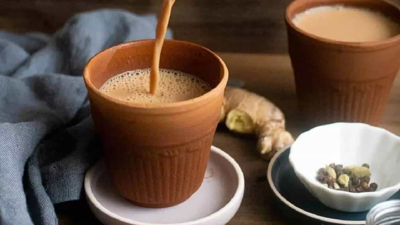 Masala Chai: ವಿಶ್ವದ ಅತ್ಯಂತ ಜನಪ್ರಿಯ ಪಾನೀಯಗಳು; ಭಾರತದ ಮಸಾಲ ಚಾಯ್ ಎರಡನೇ ಸ್ಥಾನದಲ್ಲಿ; ಅಗ್ರಸ್ಥಾನ ಯಾವುದಕ್ಕೆ? Masala Chai: ವಿಶ್ವದ ಅತ್ಯಂತ ಜನಪ್ರಿಯ ಪಾನೀಯಗಳು; ಭಾರತದ ಮಸಾಲ ಚಾಯ್ ಎರಡನೇ ಸ್ಥಾನದಲ್ಲಿ; ಅಗ್ರಸ್ಥಾನ ಯಾವುದಕ್ಕೆ?
