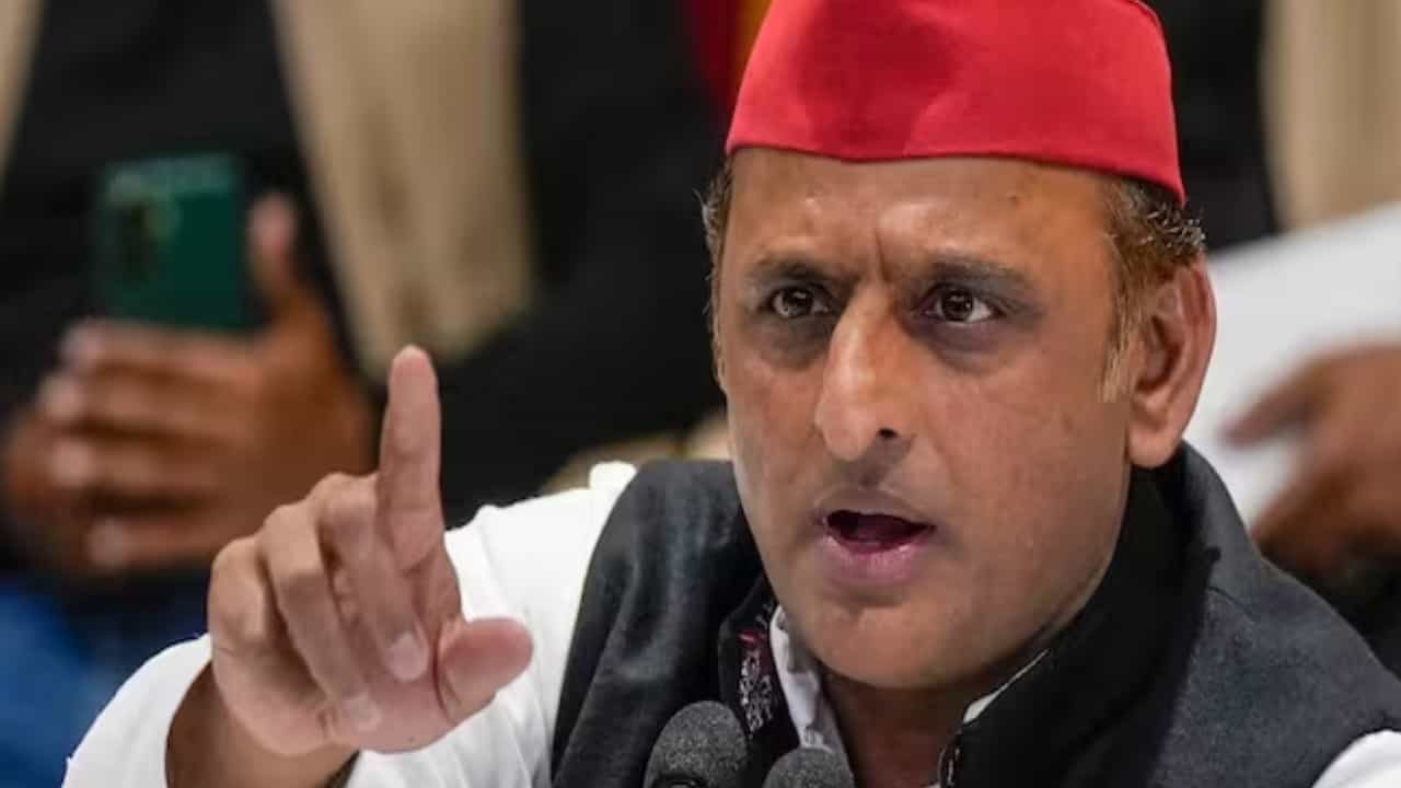 ರಾಹುಲ್ ಗಾಂಧಿಯವರ ಭಾರತ್ ಜೋಡೋ ನ್ಯಾಯ್ ಯಾತ್ರೆಗೆ ನನಗೆ ಆಹ್ವಾನ ಬಂದಿಲ್ಲ: ಅಖಿಲೇಶ್ ಯಾದವ್ ರಾಹುಲ್ ಗಾಂಧಿಯವರ ಭಾರತ್ ಜೋಡೋ ನ್ಯಾಯ್ ಯಾತ್ರೆಗೆ ನನಗೆ ಆಹ್ವಾನ ಬಂದಿಲ್ಲ: ಅಖಿಲೇಶ್ ಯಾದವ್