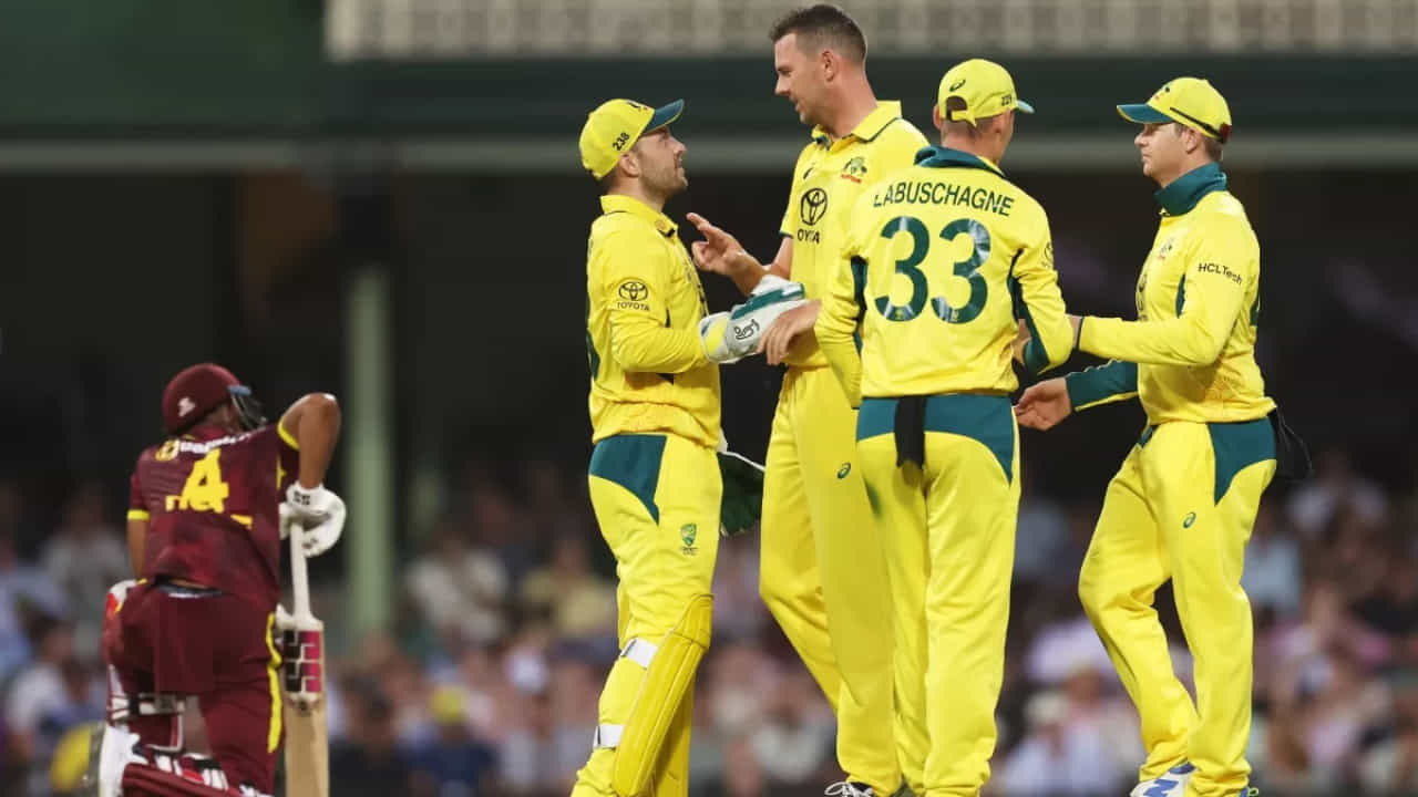 AUS vs WI: ಆಸೀಸ್ಗೆ ಏಕದಿನದಲ್ಲಿ ಸತತ 11ನೇ ಗೆಲುವು; ವಿಂಡೀಸ್ ಕೈತಪ್ಪಿದ ಸರಣಿ AUS vs WI: ಆಸೀಸ್ಗೆ ಏಕದಿನದಲ್ಲಿ ಸತತ 11ನೇ ಗೆಲುವು; ವಿಂಡೀಸ್ ಕೈತಪ್ಪಿದ ಸರಣಿ