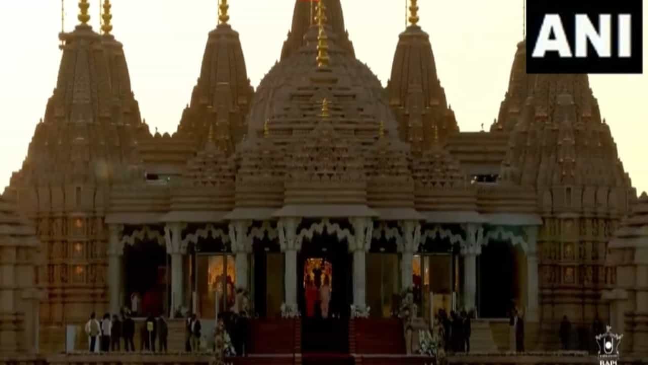 ಬೋಚಸನ್ವಾಸಿ ಶ್ರೀ ಅಕ್ಷರ ಪುರುಷೋತ್ತಮ ಸ್ವಾಮಿನಾರಾಯಣ ಸಂಸ್ಥೆ (BAPS) ನಿರ್ಮಿಸಿದ ಸ್ವಾಮಿನಾರಾಯಣ ಪಂಥದ ದೇಗುಲವಾಗಿದೆ ಇದು