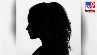 Viral Video : ಸೀಲಿಂಗ್ ಫ್ಯಾನ್ ಮೇಲೆ ಸುರುಳಿ ಸುತ್ತಿ ಕುಳಿತ ನಾಗರಹಾವು, ನೆಟ್ಟಿಗರಲ್ಲಿ ನಡುಕ ಹುಟ್ಟಿಸಿದ ದೃಶ್ಯ