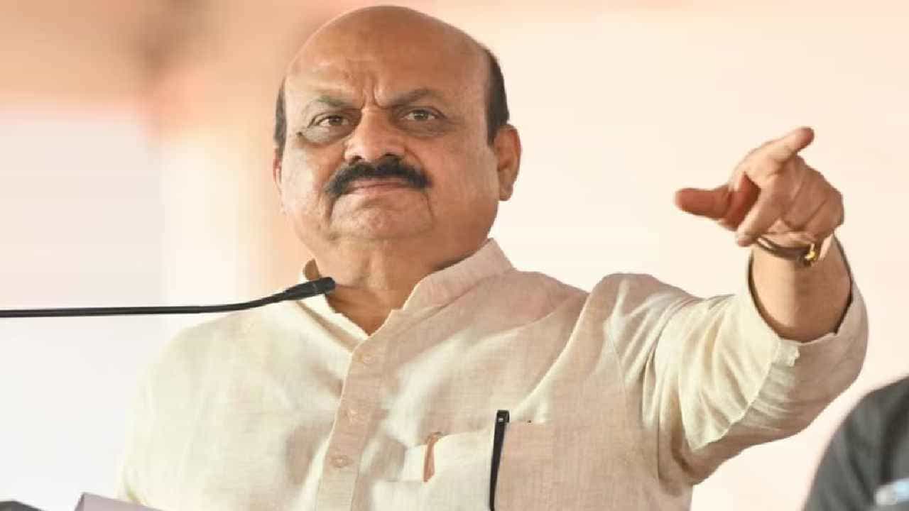 ಅಯೋಧ್ಯೆಯ ವಾಲ್ಮೀಕಿ ಮಂದಿರದಲ್ಲಿ 23 ಸಾವಿರ ಶ್ಲೋಕಗಳ ಕೆತ್ತನೆ: ಬಸವರಾಜ ಬೊಮ್ಮಯಿ ಅಯೋಧ್ಯೆಯ ವಾಲ್ಮೀಕಿ ಮಂದಿರದಲ್ಲಿ 23 ಸಾವಿರ ಶ್ಲೋಕಗಳ ಕೆತ್ತನೆ: ಬಸವರಾಜ ಬೊಮ್ಮಯಿ