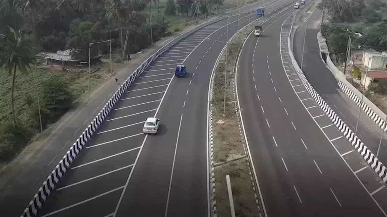 Bengaluru-Chennai Expressway: ವರ್ಷಾಂತ್ಯದ ವೇಳೆಗೆ ಬೆಂಗಳೂರು-ಚೆನ್ನೈ ಎಕ್ಸ್ಪ್ರೆಸ್ವೇ ಉದ್ಘಾಟನೆ; ಟೋಲ್ ಶುಲ್ಕ ಎಷ್ಟು? Bengaluru-Chennai Expressway: ವರ್ಷಾಂತ್ಯದ ವೇಳೆಗೆ ಬೆಂಗಳೂರು-ಚೆನ್ನೈ ಎಕ್ಸ್ಪ್ರೆಸ್ವೇ ಉದ್ಘಾಟನೆ; ಟೋಲ್ ಶುಲ್ಕ ಎಷ್ಟು?