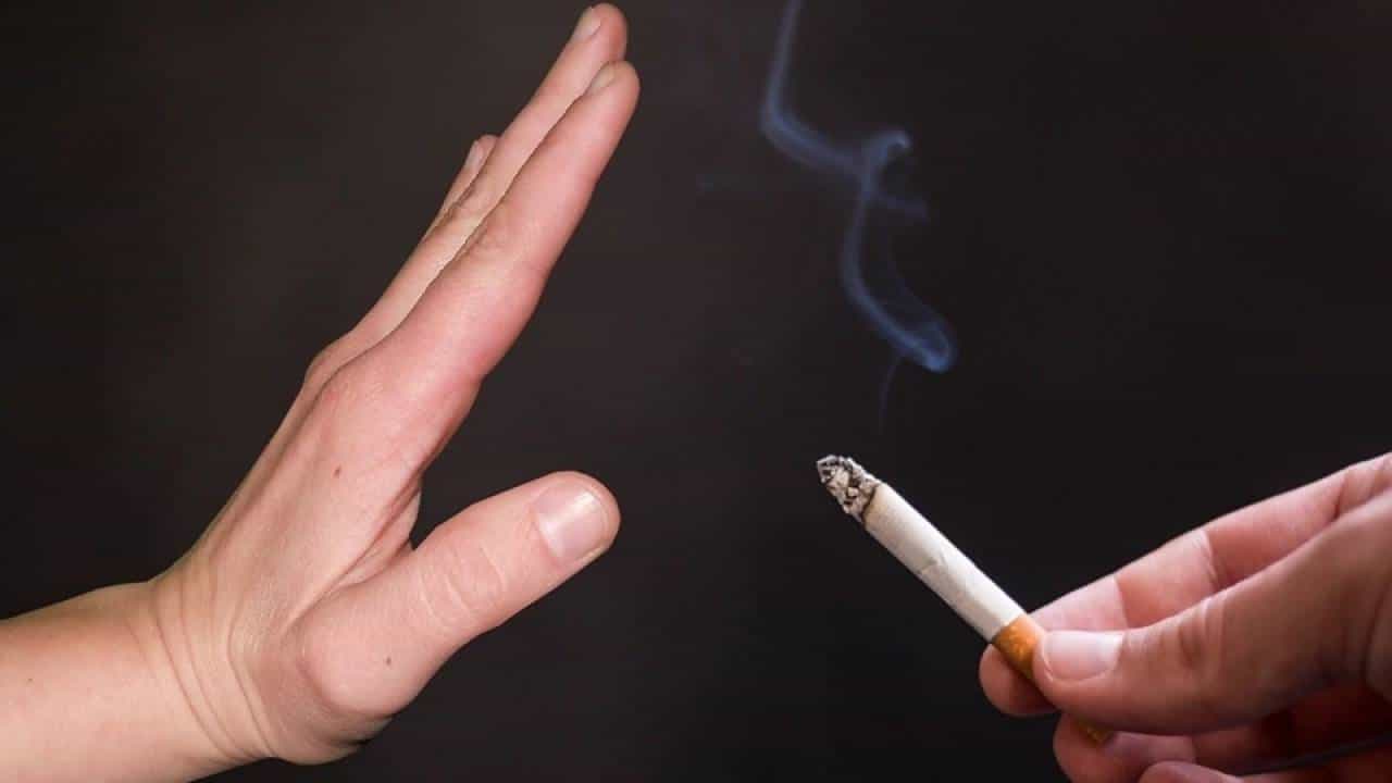 Cigarette: ಸಿಗರೇಟ್ ಖರೀದಿಸುವವರ ವಯಸ್ಸಿನ ಮಿತಿ 21 ವರ್ಷಕ್ಕೆ ಹೆಚ್ಚಿಸಿ ಮಸೂದೆ ಅಂಗೀಕಾರ Cigarette: ಸಿಗರೇಟ್ ಖರೀದಿಸುವವರ ವಯಸ್ಸಿನ ಮಿತಿ 21 ವರ್ಷಕ್ಕೆ ಹೆಚ್ಚಿಸಿ ಮಸೂದೆ ಅಂಗೀಕಾರ