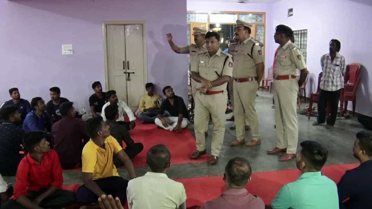 ನಾಳೆ ಸಿವಿಲ್ ಕಾನ್​ಸ್ಟೇಬಲ್ ಪರೀಕ್ಷೆ: ಪರೀಕ್ಷಾರ್ಥಿಗಳಿಗೆ ಕೋಲಾರ ಪೊಲೀಸರಿಂದ ವಸತಿ, ಊಟದ ವ್ಯವಸ್ಥೆ