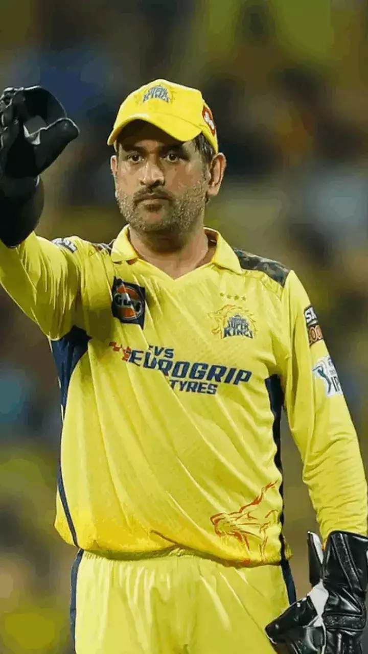 ಧೋನಿ ಅತ್ಯಂತ ಯಶಸ್ವಿ ಕ್ಯಾಪ್ಟನ್ ಮತ್ತು ಐಪಿಎಲ್ ಇತಿಹಾಸದಲ್ಲಿ ಅತಿದೊಡ್ಡ ಹೆಸರು. ಆದರೆ ಲೀಗ್‌ನಲ್ಲಿ ಈವರೆಗೆ ಒಂದೇ ಒಂದು ಶತಕ ಗಳಿಸಲಿಲ್ಲ.