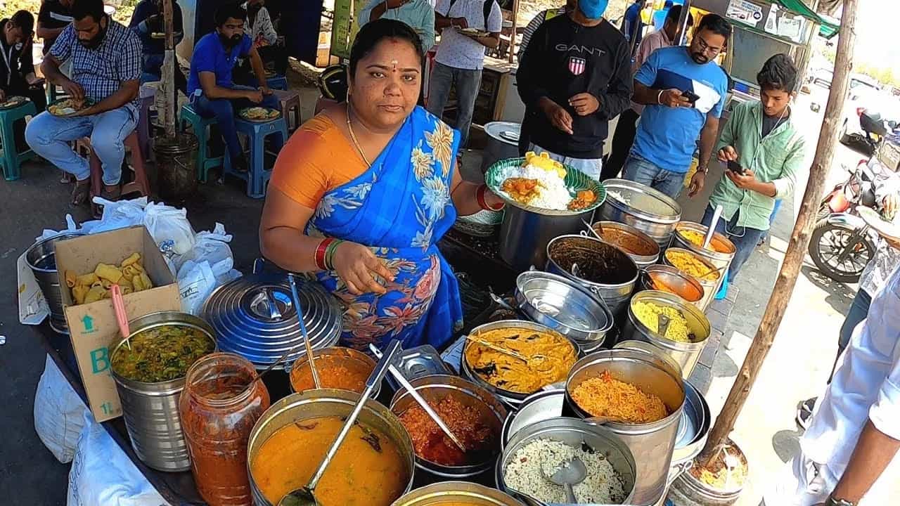 ಕುಮಾರಿ ಆಂಟಿಯಂತೆ! ನೆಟ್‌ಫ್ಲಿಕ್ಸ್​​ನಲ್ಲಿ ಆಂಟಿ ಜೀವನ ಕಥೆ ಸಾಕ್ಷ್ಯಚಿತ್ರವಾಗಿ ಬರುತ್ತದಾ? ಅಸಲಿ ಕಥೆಯೇನು?