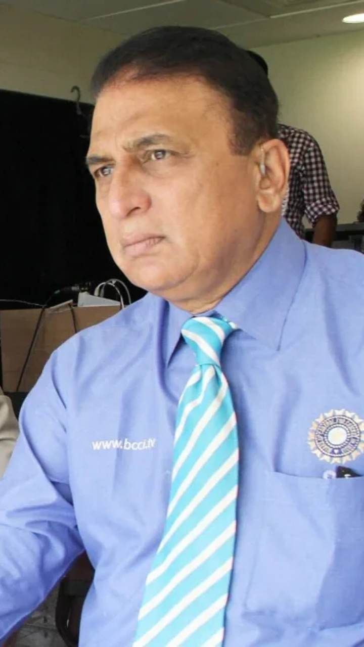 ಈ ಪಂದ್ಯದ ನಡುವೆ ಕೆಟ್ಟ ಸುದ್ದಿಯೊಂದು ಬಂದಿತು. ಟೀಂ ಇಂಡಿಯಾದ ಮಾಜಿ ಕ್ರಿಕೆಟಿಗ ಸುನಿಲ್ ಗವಾಸ್ಕರ್ ಅವರ ಅತ್ತೆ ವಿಧಿವಶರಾಗಿದ್ದಾರೆ.
