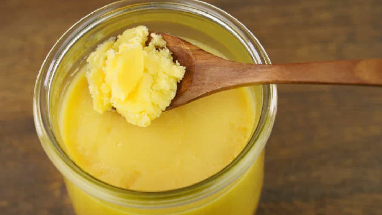 Skin Care: ಪ್ರತಿದಿನ ನಿಮ್ಮ ಮುಖಕ್ಕೆ ತುಪ್ಪದಿಂದ ಮಸಾಜ್ ಮಾಡಿ ನೋಡಿ Skin Care: ಪ್ರತಿದಿನ ನಿಮ್ಮ ಮುಖಕ್ಕೆ ತುಪ್ಪದಿಂದ ಮಸಾಜ್ ಮಾಡಿ ನೋಡಿ