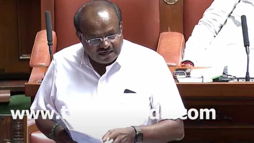ಕನಕಪುರದಲ್ಲಿ ಒಂದು ಲೋಡ್ ಮೇವು ಹಂಚುವಾಗ ಹೊಡೆದಾಟಗಳೇ ಆಯ್ತು: ಡಿಕೆ ಶಿವಕುಮಾರ್ಗೆ ಹೆಚ್ಡಿ ಕುಮಾರಸ್ವಾಮಿ ಟಾಂಗ್