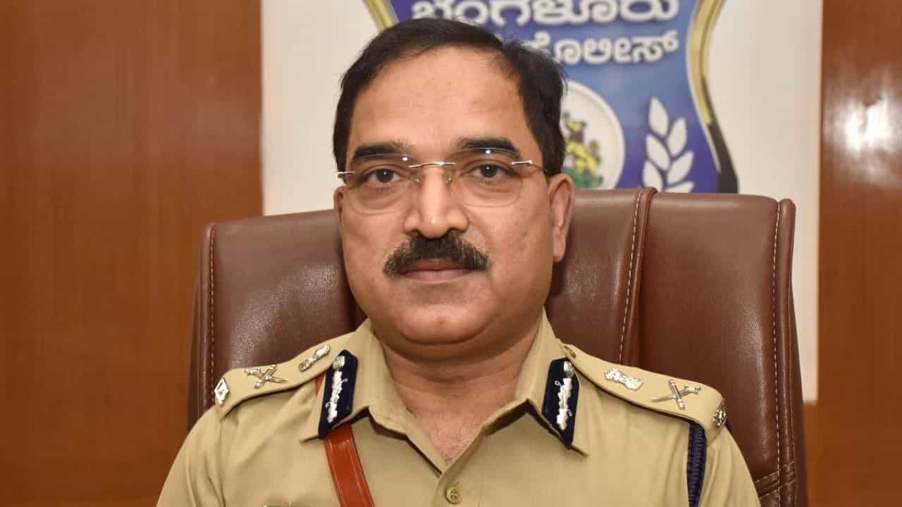 IPS officer Pratap Reddy: ಕರ್ನಾಟಕದ ಹಿರಿಯ ಐಪಿಎಸ್ ಅಧಿಕಾರಿ ಪ್ರತಾಪ್ ರೆಡ್ಡಿ ರಾಜಿನಾಮೆ IPS officer Pratap Reddy: ಕರ್ನಾಟಕದ ಹಿರಿಯ ಐಪಿಎಸ್ ಅಧಿಕಾರಿ ಪ್ರತಾಪ್ ರೆಡ್ಡಿ ರಾಜಿನಾಮೆ 
