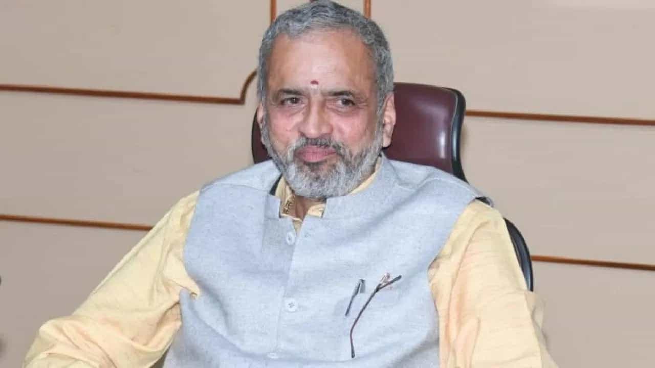 ಬಿಜೆಪಿಗೆ ಮತ ಹಾಕಿದರೆ ರಾಮನಿಗೆ ನೀಡಿದಂತೆ: ಲೋಕಸಭಾ ಟಿಕೆಟ್ ಸಿಗುವ ವಿಶ್ವಾಸದಲ್ಲಿ ಮಾಜಿ ಸ್ಪೀಕರ್ ಕಾಗೇರಿ ಹೇಳಿಕೆ ಬಿಜೆಪಿಗೆ ಮತ ಹಾಕಿದರೆ ರಾಮನಿಗೆ ನೀಡಿದಂತೆ: ಲೋಕಸಭಾ ಟಿಕೆಟ್ ಸಿಗುವ ವಿಶ್ವಾಸದಲ್ಲಿ ಮಾಜಿ ಸ್ಪೀಕರ್ ಕಾಗೇರಿ ಹೇಳಿಕೆ