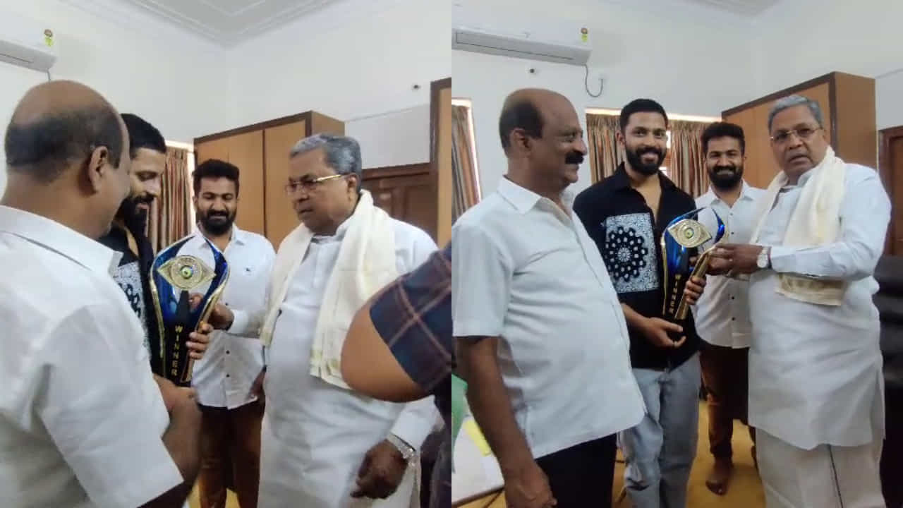 ಸಿಎಂನ ಭೇಟಿ ಮಾಡಿದ ಕಾರ್ತಿಕ್ ಮಹೇಶ್; ‘ಒಳ್ಳೆಯದಾಗಲಿ’ ಎಂದು ಹಾರೈಸಿದ ಸಿದ್ದರಾಮಯ್ಯ ಸಿಎಂನ ಭೇಟಿ ಮಾಡಿದ ಕಾರ್ತಿಕ್ ಮಹೇಶ್; ‘ಒಳ್ಳೆಯದಾಗಲಿ’ ಎಂದು ಹಾರೈಸಿದ ಸಿದ್ದರಾಮಯ್ಯ