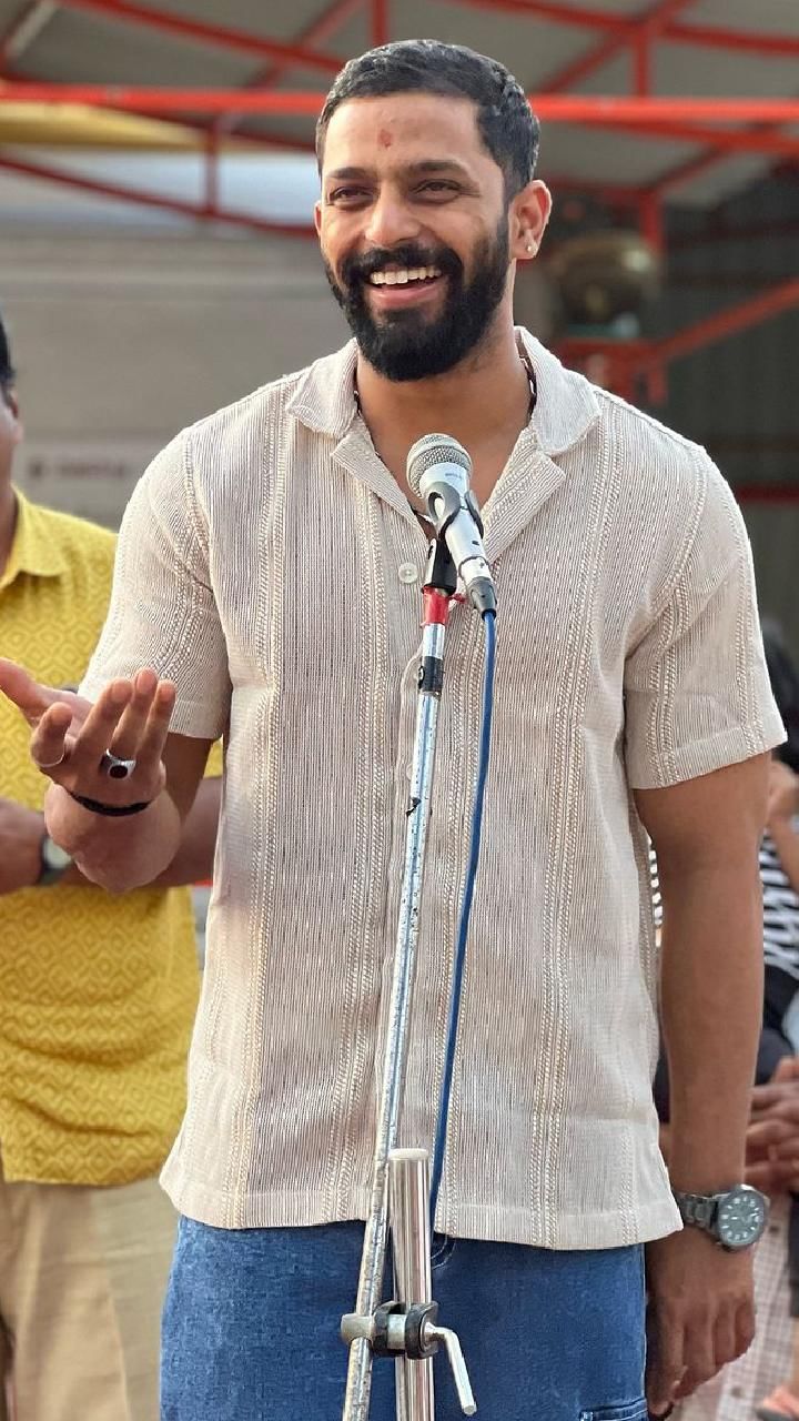 ಬಿಗ್‌ ಬಾಸ್‌ ಕನ್ನಡ ಸೀಸನ್‌ 10ರ ವಿಜೇತ ಕಾರ್ತಿಕ್‌ ಮಹೇಶ್‌  ಹೊಸ ಫೋಟೋ ಹಂಚಿಕೊಂಡಿದ್ದಾರೆ.