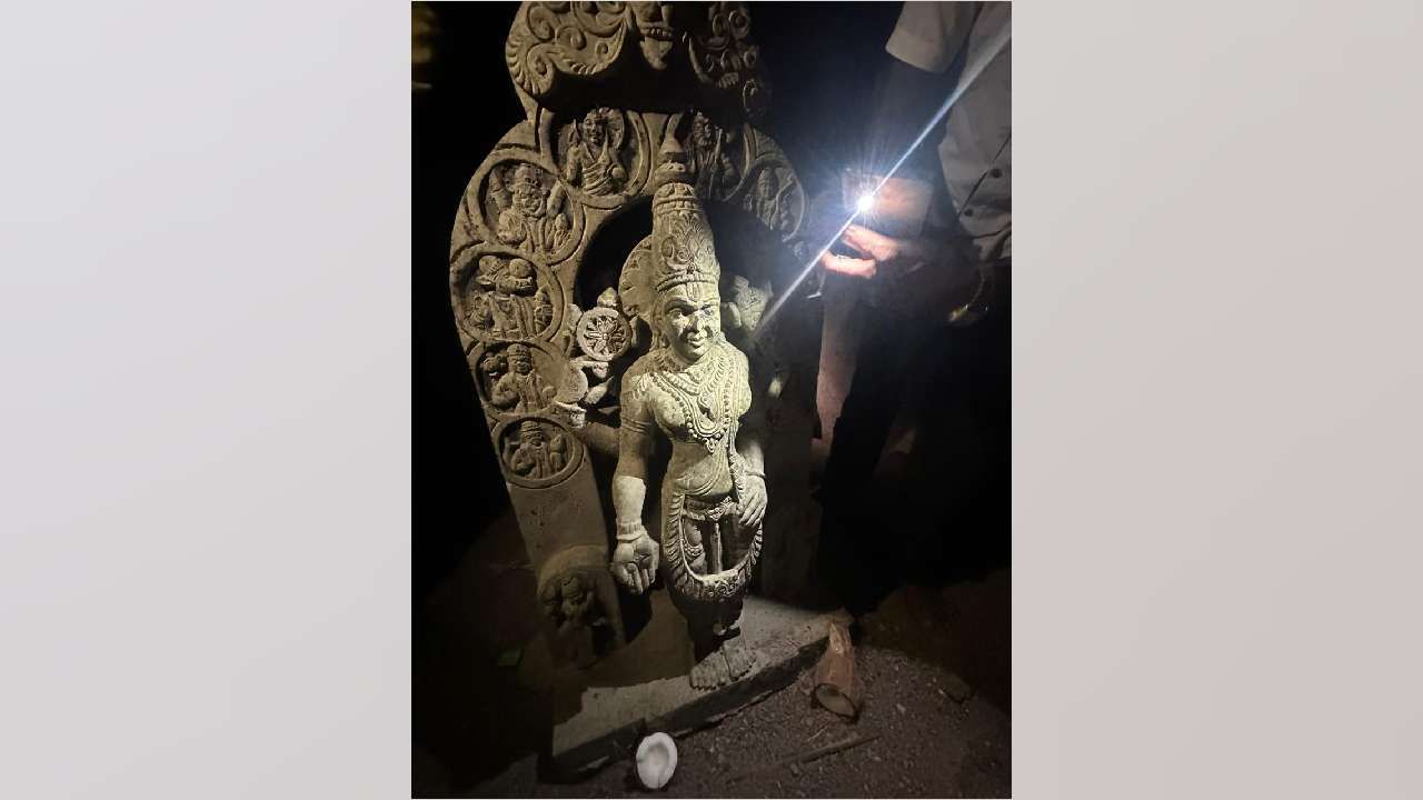 Krishna Idol, Shivalinga found in Krishna River at Raichur