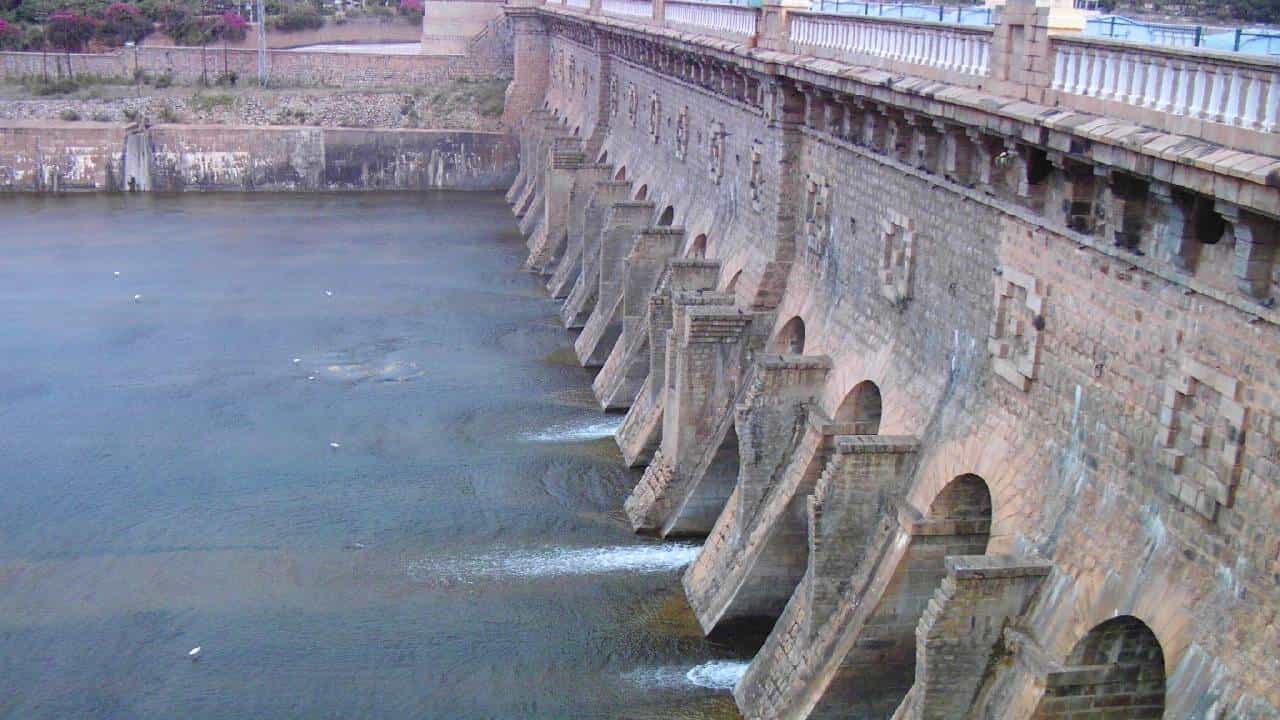 Karnataka Dam Water Level: ಬೇಸಿಗೆ ಮುನ್ನವೇ ಎದುರಾದ ನೀರಿನ ಸಮಸ್ಯೆ, ಫೆ.22ರ ಡ್ಯಾಂಗಳ ನೀರಿನ ಮಟ್ಟ ಹೀಗಿದೆ Karnataka Dam Water Level: ಬೇಸಿಗೆ ಮುನ್ನವೇ ಎದುರಾದ ನೀರಿನ ಸಮಸ್ಯೆ, ಫೆ.22ರ ಡ್ಯಾಂಗಳ ನೀರಿನ ಮಟ್ಟ ಹೀಗಿದೆ