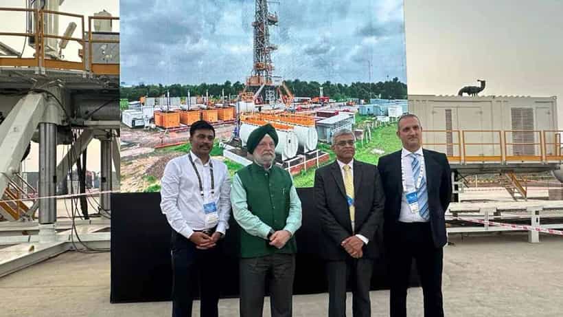 Oil Rig: ಭಾರತದ ಎಂಇಐಎಲ್ನಿಂದ ಹೈಡ್ರಾಲಿಕ್ ರಿಗ್ ತಯಾರಿಕೆ; ಕೇಂದ್ರ ಸಚಿವರ ಶ್ಲಾಘನೆ