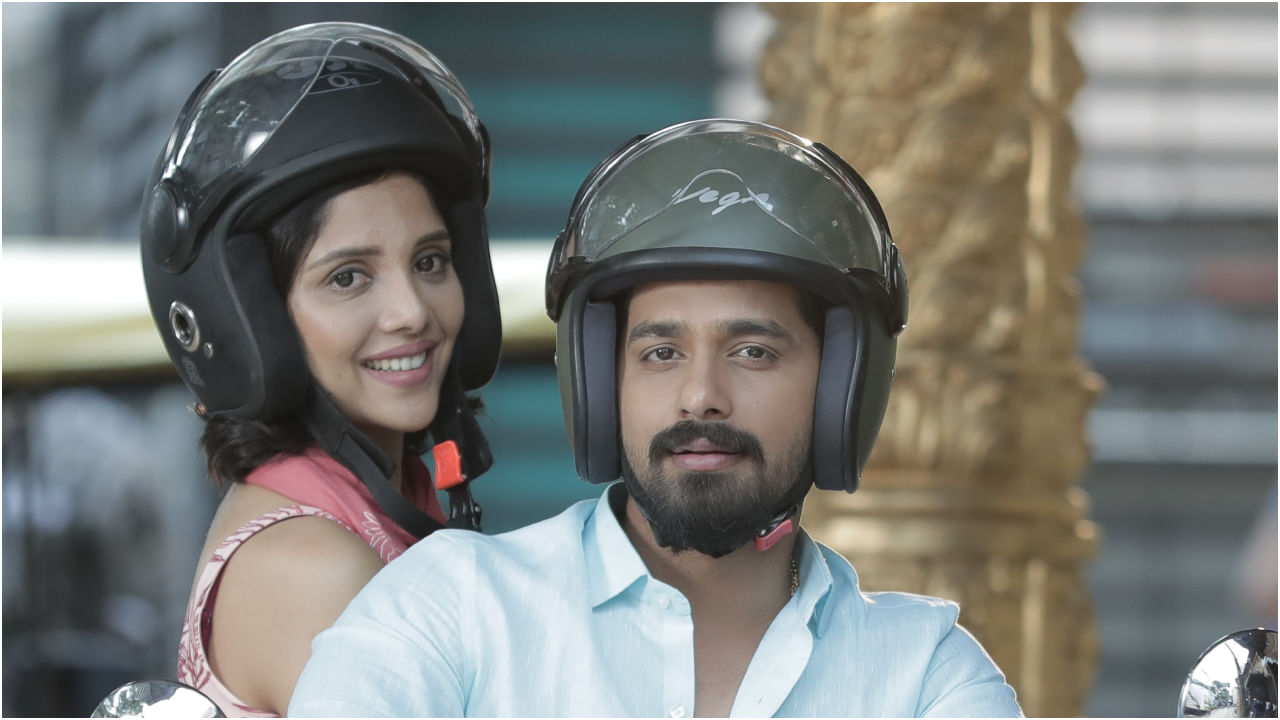 For Regn Review: ಡಿಫರೆಂಟ್ ಜೋಡಿಯ ಸಂಸಾರದ ಕಥೆಯಲ್ಲಿ ಕೊನೆವರೆಗೂ ಸಸ್ಪೆನ್ಸ್ For Regn Review: ಡಿಫರೆಂಟ್ ಜೋಡಿಯ ಸಂಸಾರದ ಕಥೆಯಲ್ಲಿ ಕೊನೆವರೆಗೂ ಸಸ್ಪೆನ್ಸ್