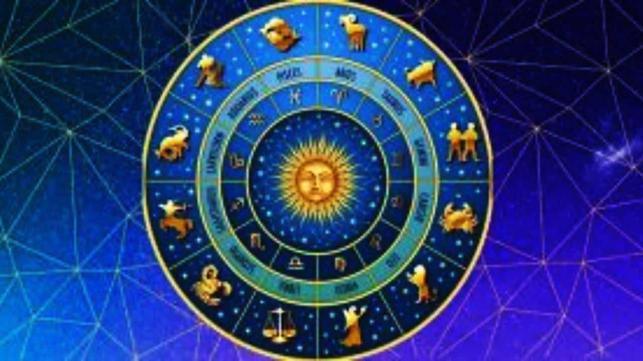 Horoscope 01 Mar: ಆಪ್ತರನ್ನು ದೂರ ಮಾಡಿಕೊಳ್ಳುವಿರಿ, ಮನಸ್ಸು ಬಹಳ ಖಿನ್ನತೆಗೆ ಹೋಗಬಹುದು Horoscope 01 Mar: ಆಪ್ತರನ್ನು ದೂರ ಮಾಡಿಕೊಳ್ಳುವಿರಿ, ಮನಸ್ಸು ಬಹಳ ಖಿನ್ನತೆಗೆ ಹೋಗಬಹುದು
