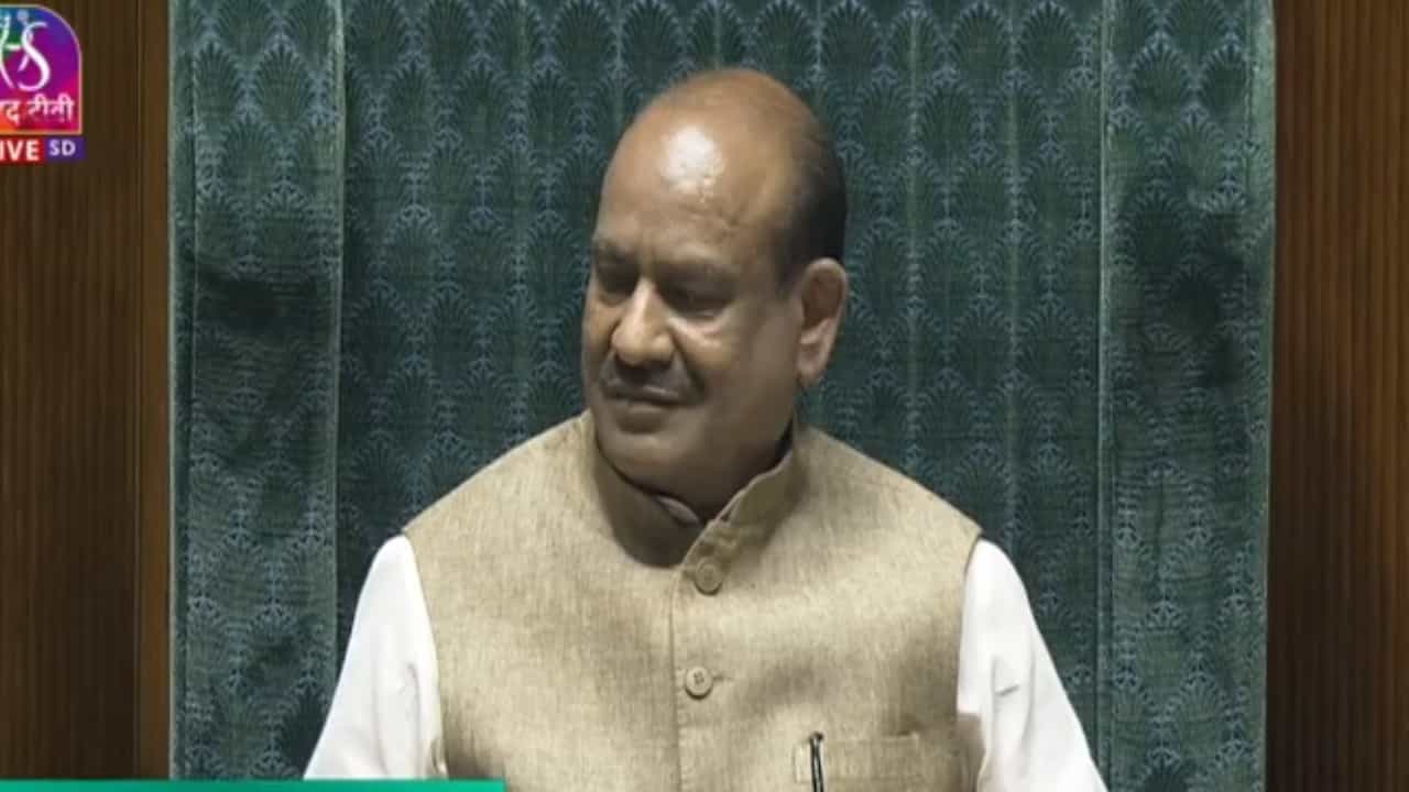 ರಾಮ ಮಂದಿರ ‘ಏಕ್ ಭಾರತ್, ಶ್ರೇಷ್ಠ ಭಾರತ’ದ ಪ್ರತೀಕ: ಲೋಕಸಭೆ ಸ್ಪೀಕರ್ ಓಂ ಬಿರ್ಲಾ ರಾಮ ಮಂದಿರ ‘ಏಕ್ ಭಾರತ್, ಶ್ರೇಷ್ಠ ಭಾರತ’ದ ಪ್ರತೀಕ: ಲೋಕಸಭೆ ಸ್ಪೀಕರ್ ಓಂ ಬಿರ್ಲಾ