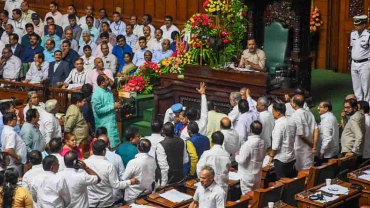 ಪಾಕ್​ ಪರ ಘೋಷಣೆ ಜಟಾಪಟಿ: ವಿಧಾನಸಭೆ ಕಲಾಪ ಮತ್ತೊಂದು ದಿನಕ್ಕೆ ವಿಸ್ತರಣೆ