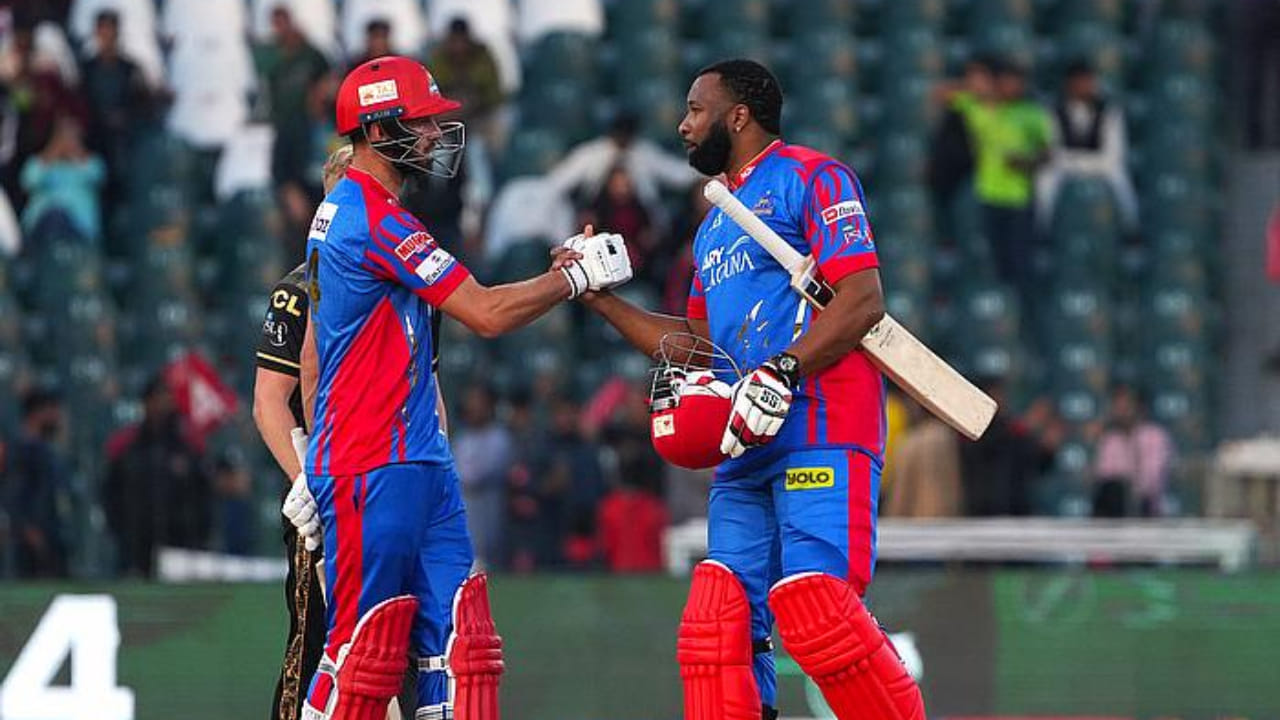 PSL 2024: ಒಂದೇ ಓವರ್ನಲ್ಲಿ 27 ರನ್ ಚಚ್ಚಿದ ಪೊಲಾರ್ಡ್; ಬಾಬರ್ ತಂಡಕ್ಕೆ ಹೀನಾಯ ಸೋಲು PSL 2024: ಒಂದೇ ಓವರ್ನಲ್ಲಿ 27 ರನ್ ಚಚ್ಚಿದ ಪೊಲಾರ್ಡ್; ಬಾಬರ್ ತಂಡಕ್ಕೆ ಹೀನಾಯ ಸೋಲು