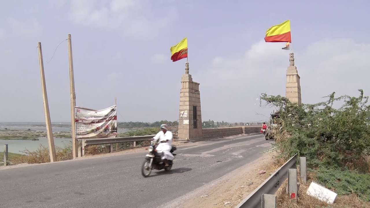 Krishna Idol, Shivalinga found in Krishna River at Raichur