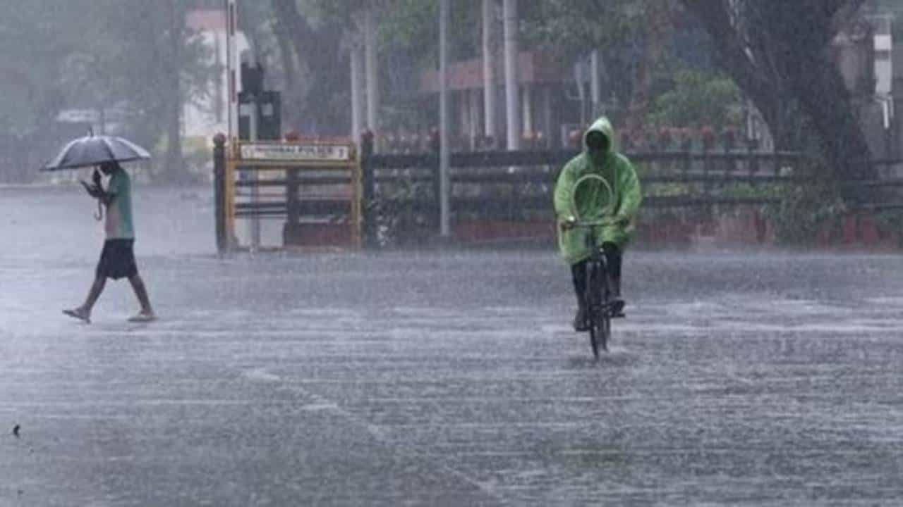 India Weather: ದೆಹಲಿ, ಪಂಜಾಬ್​, ಬಿಹಾರದಲ್ಲಿ ಮುಂದಿನ 2 ದಿನ ಸುರಿಯಲಿದೆ ಭಾರಿ ಮಳೆ, ಆರೆಂಜ್ ಅಲರ್ಟ್​