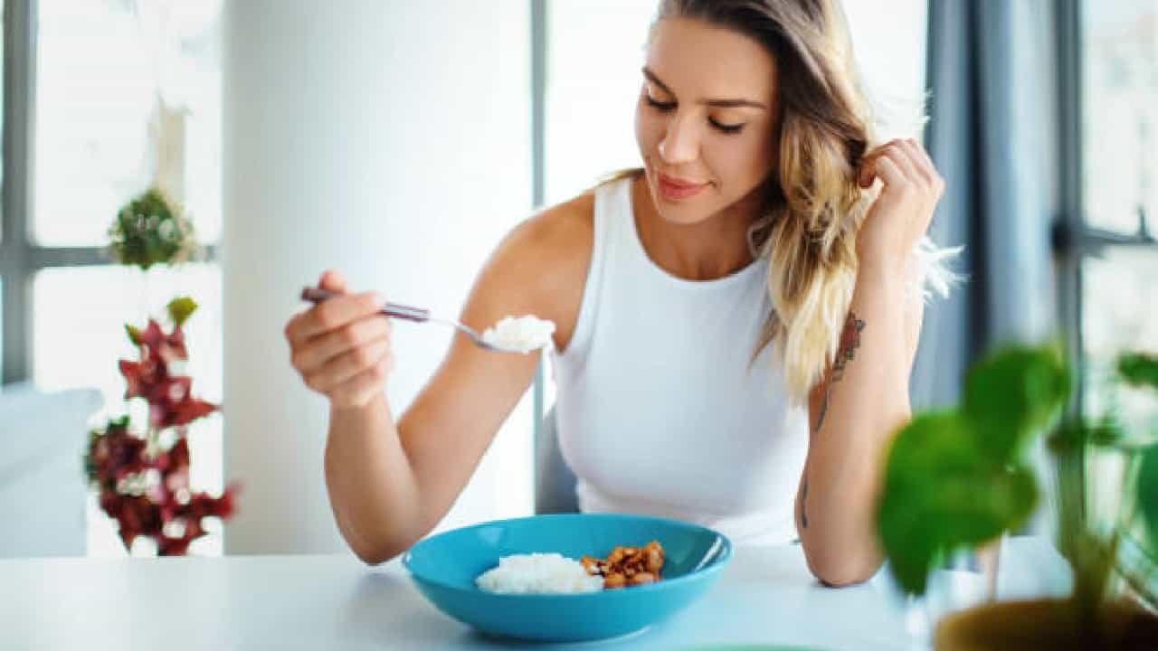Rice Diet: ರೈಸ್ ಡಯೆಟ್ನಿಂದ ತೂಕ ಇಳಿಯೋದು ಹೇಗೆ? Rice Diet: ರೈಸ್ ಡಯೆಟ್ನಿಂದ ತೂಕ ಇಳಿಯೋದು ಹೇಗೆ?