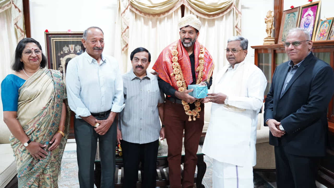 ರೋಹನ್ ಬೋಪಣ್ಣಗೆ ರಾಜ್ಯ ಸರ್ಕಾರದಿಂದ ಸನ್ಮಾನ; ಬಹುಮಾನ ಘೋಷಣೆ ರೋಹನ್ ಬೋಪಣ್ಣಗೆ ರಾಜ್ಯ ಸರ್ಕಾರದಿಂದ ಸನ್ಮಾನ; ಬಹುಮಾನ ಘೋಷಣೆ