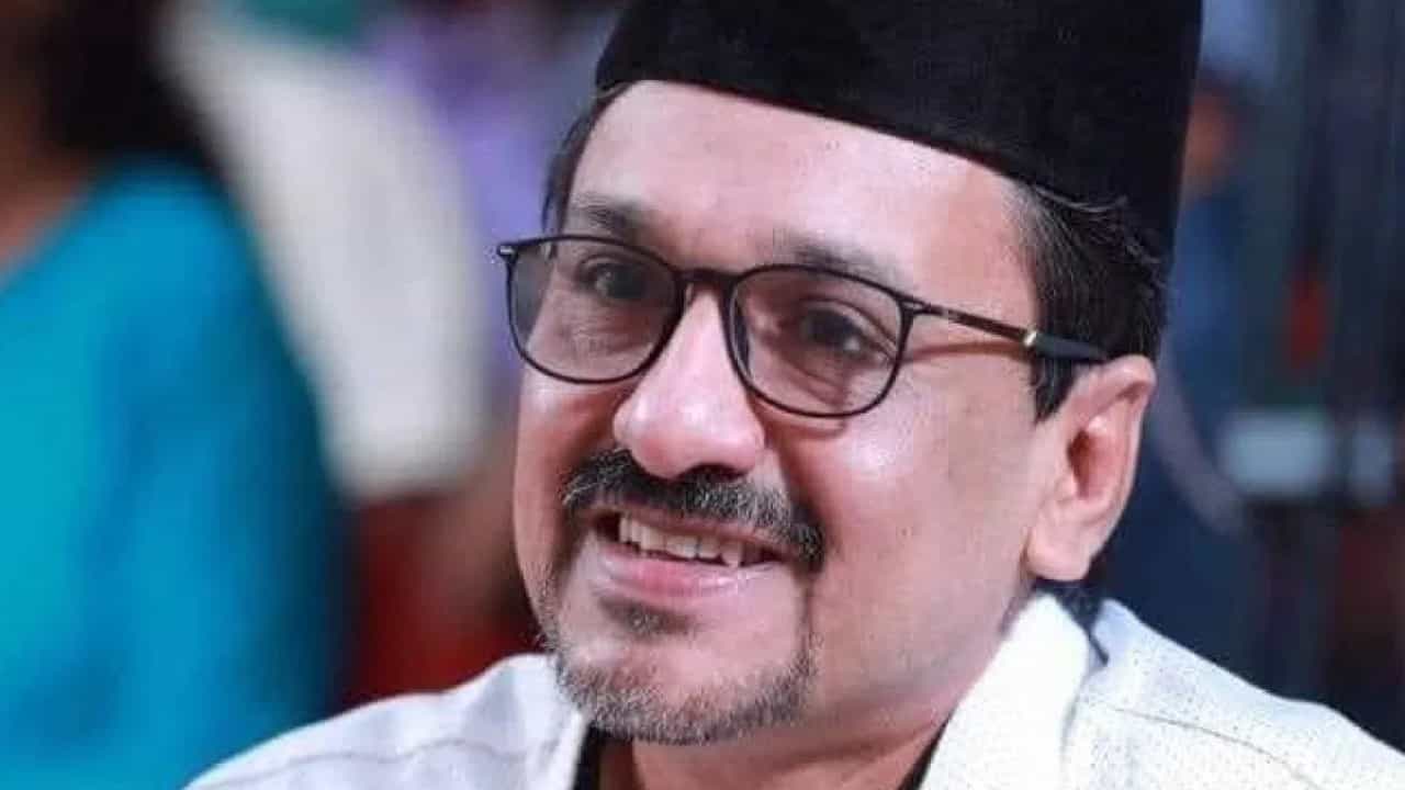 ರಾಮ ಮಂದಿರ ಬಹುಸಂಖ್ಯಾತರ ಆಸೆಯಾಗಿತ್ತು, ಪ್ರತಿಭಟಿಸುವ ಅಗತ್ಯವಿಲ್ಲ: ಕೇರಳದ ಐಯುಎಂಎಲ್ ಮುಖ್ಯಸ್ಥ ರಾಮ ಮಂದಿರ ಬಹುಸಂಖ್ಯಾತರ ಆಸೆಯಾಗಿತ್ತು, ಪ್ರತಿಭಟಿಸುವ ಅಗತ್ಯವಿಲ್ಲ: ಕೇರಳದ ಐಯುಎಂಎಲ್ ಮುಖ್ಯಸ್ಥ