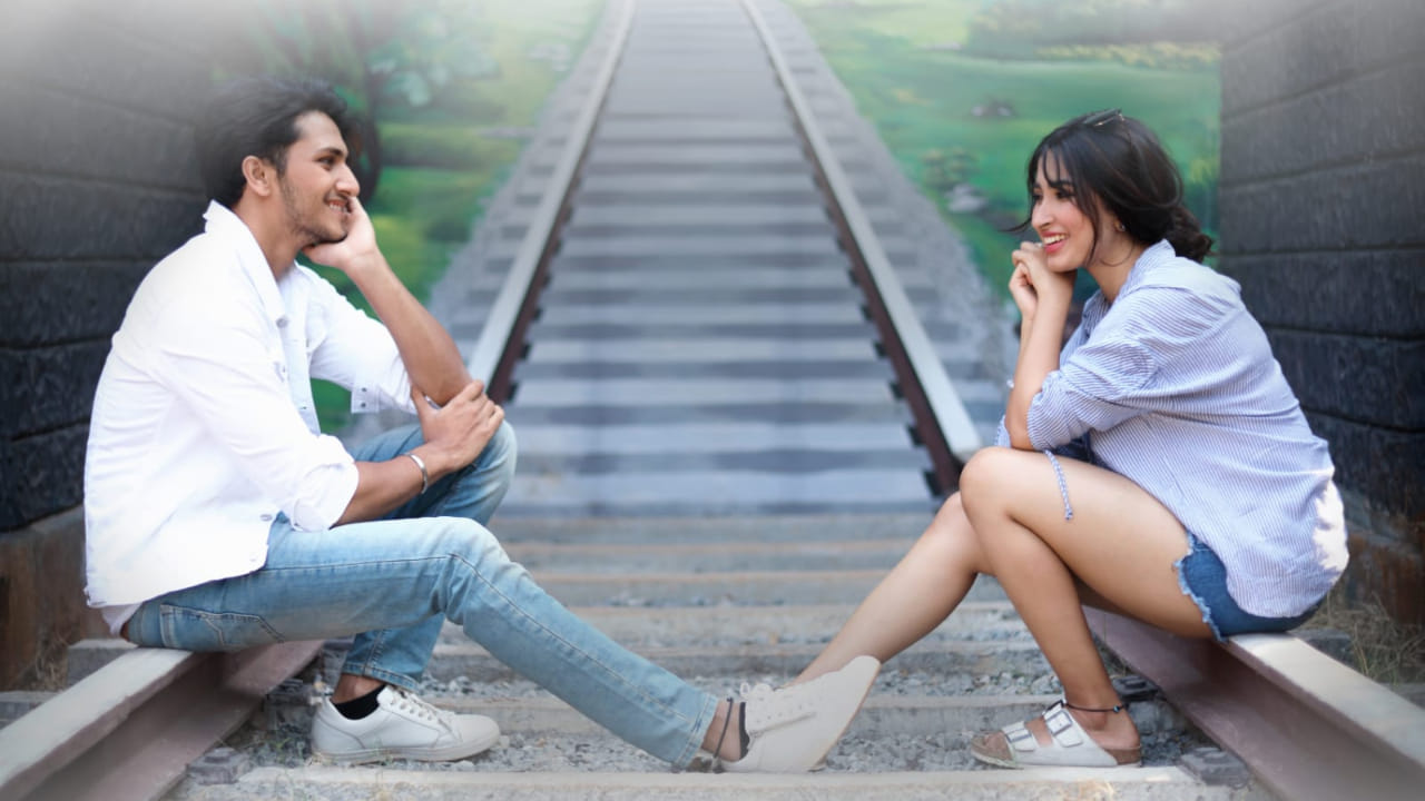 ಸಾನ್ಯಾ ಅಯ್ಯರ್ ಕಿರುತೆರೆ ಮೂಲಕ ಫೇಮಸ್ ಆದವರು. ಅವರು ಈಗ ಸಮರ್ಜಿತ್ ಜೊತೆ ಮೊದಲ ಬಾರಿಗೆ ಸಿನಿಮಾದಲ್ಲಿ ತೆರೆ ಹಂಚಿಕೊಂಡಿದ್ದಾರೆ. ಶೀಘ್ರವೇ ಸಿನಿಮಾ ರಿಲೀಸ್ ಆಗಲಿದೆ.