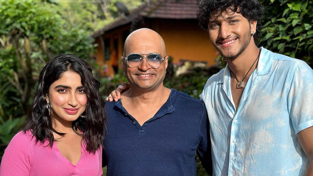 ‘ಗೌರಿ’ ಚಿತ್ರಕ್ಕೆ ಇಂದ್ರಜಿತ್ ಲಂಕೇಶ್ ಆ್ಯಕ್ಷನ್ ಕಟ್ ಹೇಳಿದ್ದಾರೆ. ಮಗನನ್ನು ಪರಿಚಯಿಸುವ ಜವಾಬ್ದಾರಿಯನ್ನು ಅವರೇ ತೆಗೆದುಕೊಂಡಿದ್ದಾರೆ. ಇಂದ್ರಜಿತ್ ಲಂಕೇಶ್ ಪತ್ನಿ ಅರ್ಪಿತಾ ಬಂಡವಾಳ ಹೂಡಿದ್ದಾರೆ.