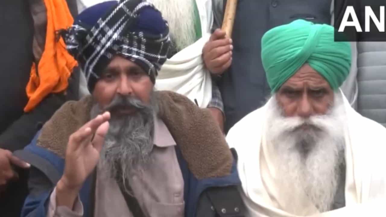 Delhi Chalo March: ಎಂಎಸ್ಪಿ ಗ್ಯಾರಂಟಿ ಕುರಿತು ಕಾನೂನನ್ನು ಘೋಷಿಸುವಂತೆ ಪ್ರಧಾನಿ ಮೋದಿಗೆ ರೈತರ ಒತ್ತಾಯ Delhi Chalo March: ಎಂಎಸ್ಪಿ ಗ್ಯಾರಂಟಿ ಕುರಿತು ಕಾನೂನನ್ನು ಘೋಷಿಸುವಂತೆ ಪ್ರಧಾನಿ ಮೋದಿಗೆ ರೈತರ ಒತ್ತಾಯ