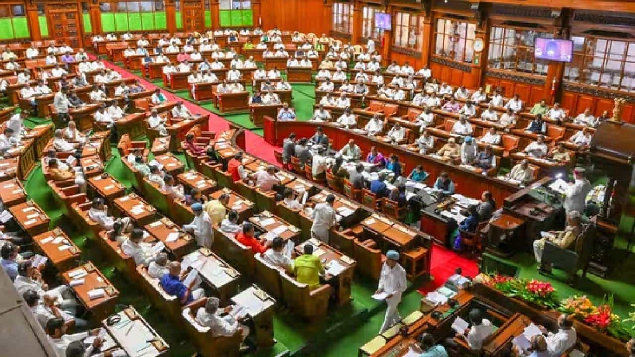 Karnataka Assembly Session: ವಿಧಾನಸಭೆ ಅಧಿವೇಶನ ಒಂದು ದಿನ ವಿಸ್ತರಣೆ Karnataka Assembly Session: ವಿಧಾನಸಭೆ ಅಧಿವೇಶನ ಒಂದು ದಿನ ವಿಸ್ತರಣೆ