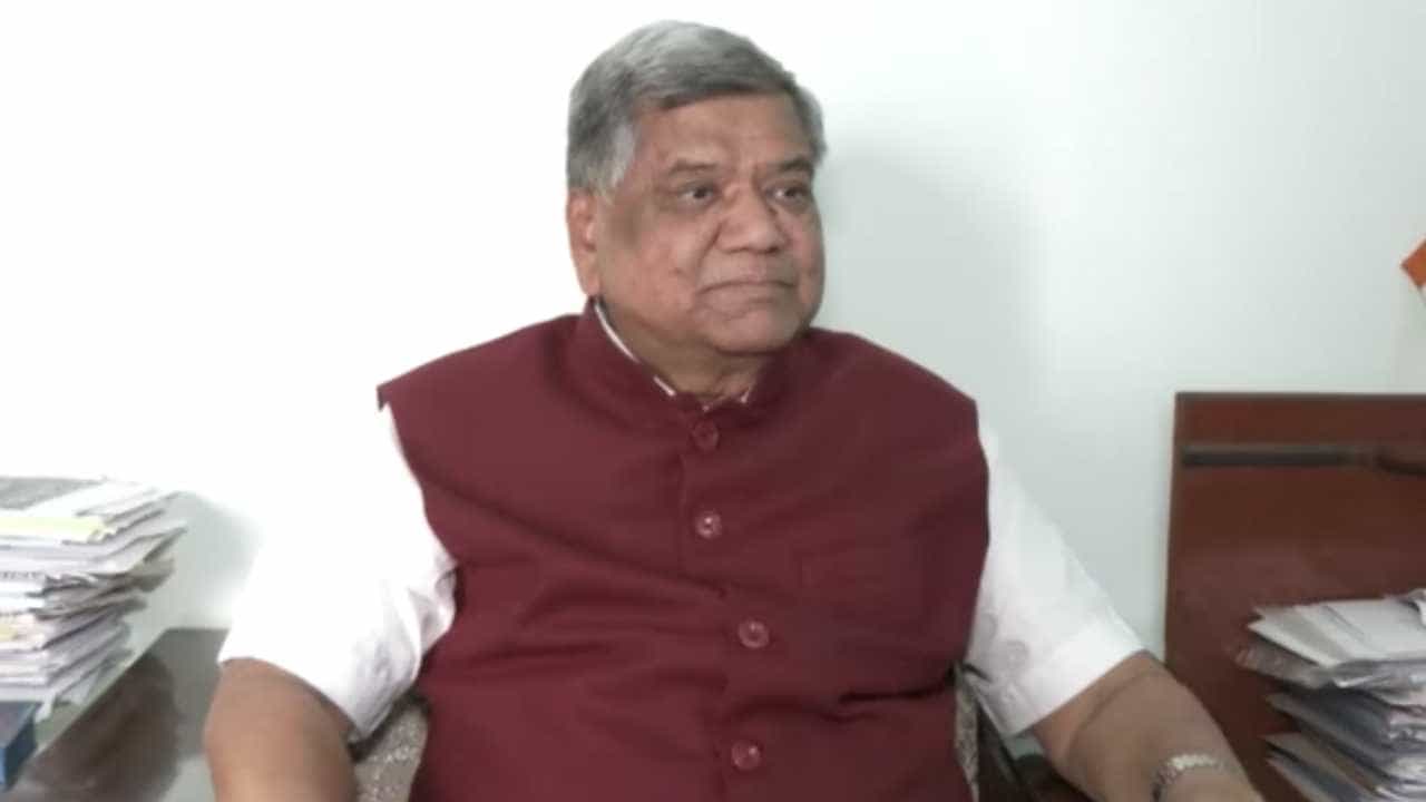 ನನ್ನ ಜತೆ ಕಾಂಗ್ರೆಸ್ ಸೇರಿದವರೆಲ್ಲ ವಾಪಸ್ ಬರ್ತಾರೆ: ಜಗದೀಶ್ ಶೆಟ್ಟರ್ ಸ್ಫೋಟಕ ಹೇಳಿಕೆ ನನ್ನ ಜತೆ ಕಾಂಗ್ರೆಸ್ ಸೇರಿದವರೆಲ್ಲ ವಾಪಸ್ ಬರ್ತಾರೆ: ಜಗದೀಶ್ ಶೆಟ್ಟರ್ ಸ್ಫೋಟಕ ಹೇಳಿಕೆ