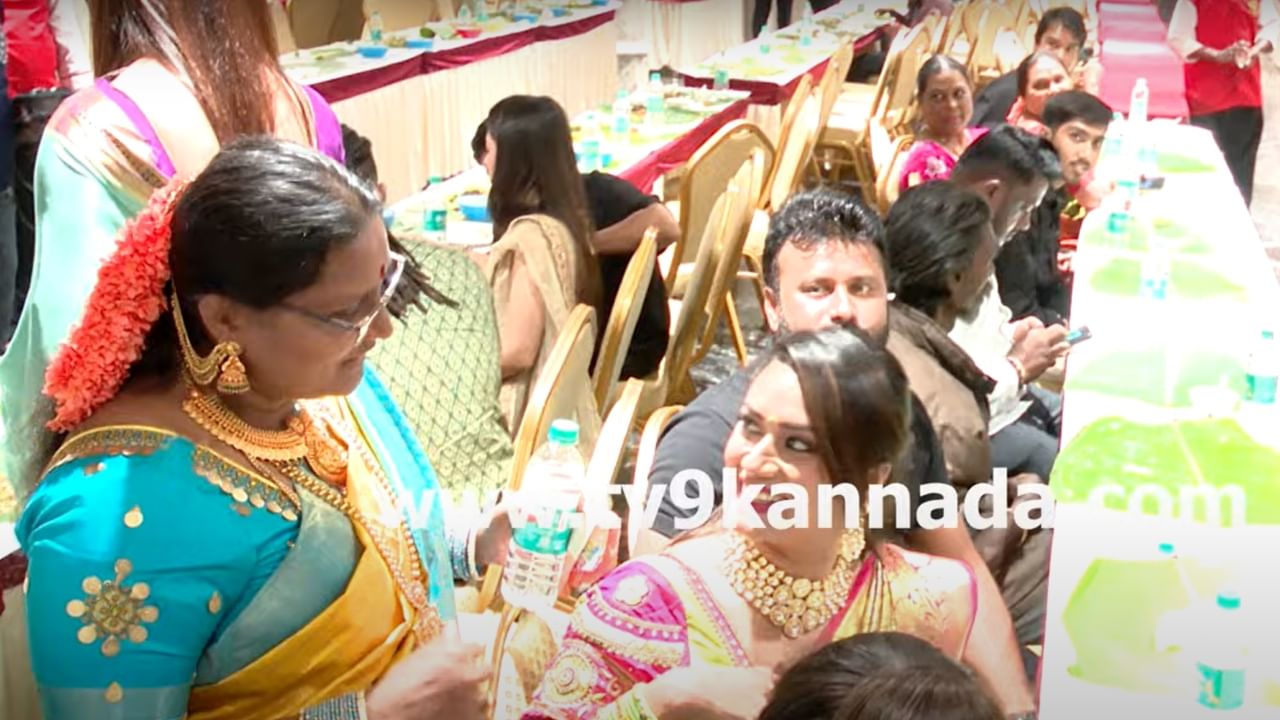 ತನಿಷಾ ಜೊತೆ ಖುಷಿಖುಷಿಯಿಂದ ಮಾತನಾಡಿದ ವರ್ತೂರು ಸಂತೋಷ್ ತಾಯಿ