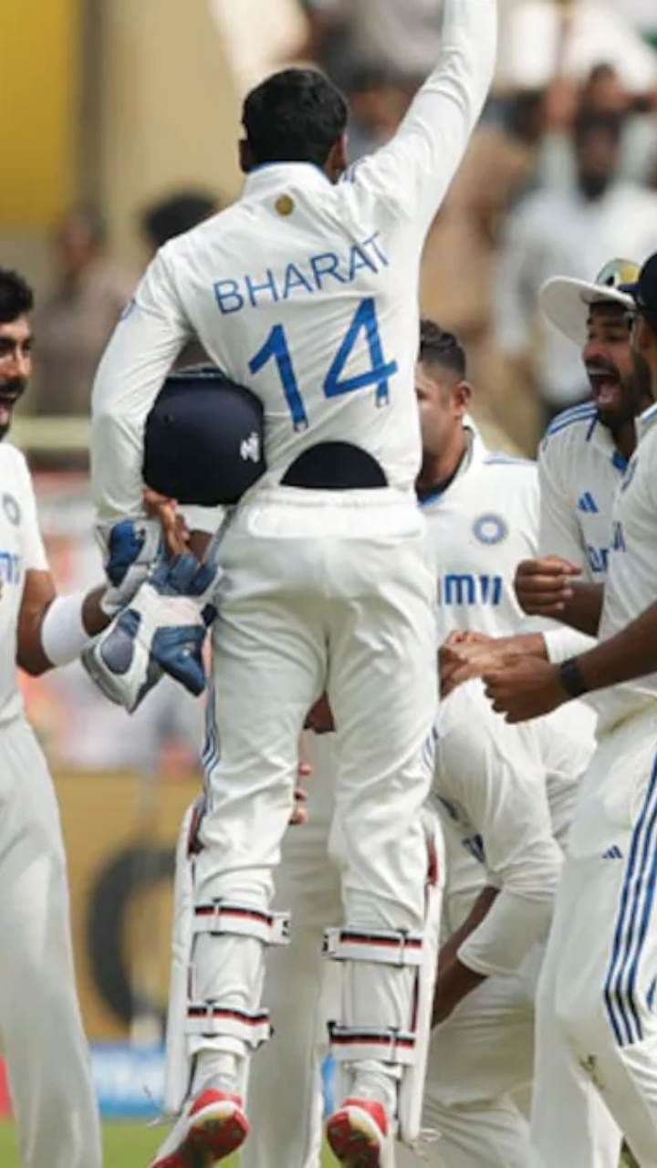 ಭಾರತ ಹಾಗೂ ಇಂಗ್ಲೆಂಡ್ ನಡುವಣ ಐದು ಪಂದ್ಯಗಳ ಟೆಸ್ಟ್ ಸರಣಿ ಸದ್ಯ 1-1 ಅಂತರದಿಂದ ಸಮಬಲದಲ್ಲಿದೆ. ಹೀಗಾಗಿ ಉಳಿದಿರುವ ಮೂರು ಪಂದ್ಯ ರೋಚಕತೆ ಸೃಷ್ಟಿಸಿದೆ.