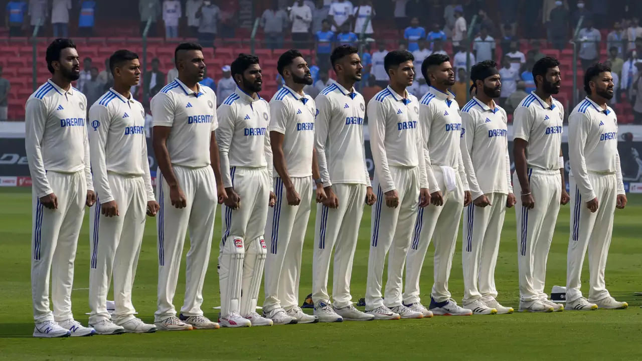 IND vs ENG: ಎರಡನೇ ಟೆಸ್ಟ್​ಗೆ ಟೀಂ ಇಂಡಿಯಾದಲ್ಲಿ ಬದಲಾವಣೆ ಖಚಿತ; ಯಾರಿಗೆಲ್ಲ ಸಿಗಲಿದೆ ಅವಕಾಶ?