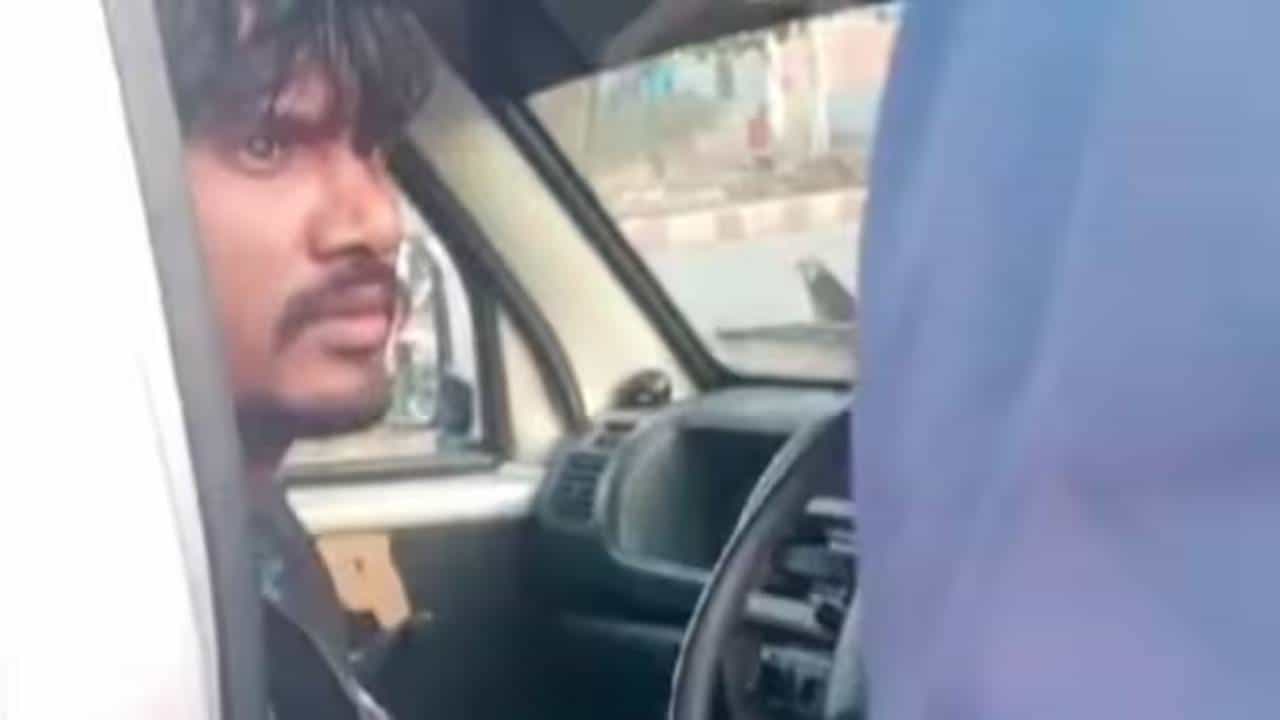 ಫರೀದಾಬಾದ್: ಕಾರು ಕದಿಯಲು ಹೋಗಿ ನಿದ್ರೆಗೆ ಜಾರಿದ ಕಳ್ಳ ಫರೀದಾಬಾದ್: ಕಾರು ಕದಿಯಲು ಹೋಗಿ ನಿದ್ರೆಗೆ ಜಾರಿದ ಕಳ್ಳ