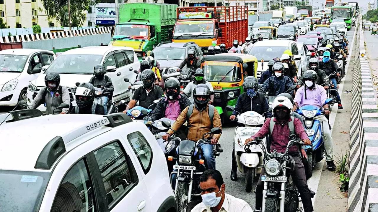 Traffic Restriction in Bangalore: ಮಾರತಹಳ್ಳಿ ಹೊರ ವರ್ತುಲ ರಸ್ತೆಯಲ್ಲಿ ಇನ್ಮುಂದೆ ಭಾರಿ ವಾಹನಗಳಿಗೆ ನಿರ್ಬಂಧ