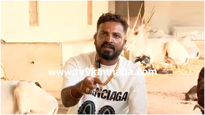 ‘ಅಂಥ ಮುಠಾಳ ನಾನಲ್ಲ’: ಹೆಂಡತಿ ಬಗ್ಗೆ ಪ್ರಶ್ನೆ ಕೇಳಿದ್ದಕ್ಕೆ ವರ್ತೂರು ಸಂತೋಷ್ ಗರಂ ‘ಅಂಥ ಮುಠಾಳ ನಾನಲ್ಲ’: ಹೆಂಡತಿ ಬಗ್ಗೆ ಪ್ರಶ್ನೆ ಕೇಳಿದ್ದಕ್ಕೆ ವರ್ತೂರು ಸಂತೋಷ್ ಗರಂ