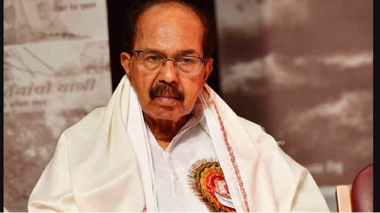 ಭಾರತ-ಪಾಕ್ ಇಬ್ಭಾಗವಾಗಲು ಹಿಂದೂ ಮಹಾಸಭಾ ಕಾರಣ: ವೀರಪ್ಪ ಮೊಯ್ಲಿ ಆರೋಪ ಭಾರತ-ಪಾಕ್ ಇಬ್ಭಾಗವಾಗಲು ಹಿಂದೂ ಮಹಾಸಭಾ ಕಾರಣ: ವೀರಪ್ಪ ಮೊಯ್ಲಿ ಆರೋಪ