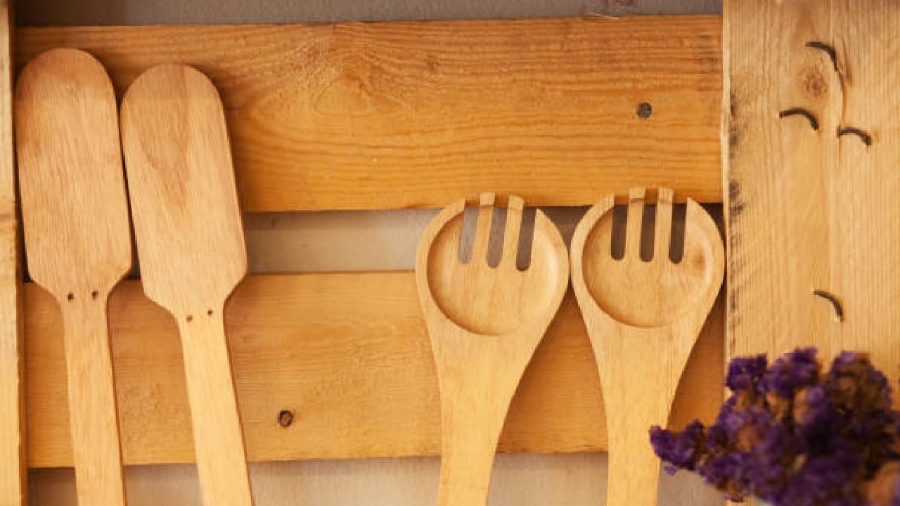 ನಿಮ್ಮ ಅಡುಗೆಮನೆಯನ್ನು ಪರಿಸರಸ್ನೇಹಿಯಾಗಿಸಬೇಕೆಂದರೆ ಮರದ ಪಾತ್ರೆ ಬಳಸಿ Eco